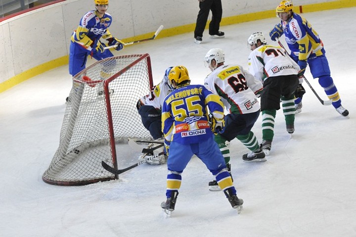 RONA Cup 1. deň - Skalica porazila Zlín 6:4 - FOTO